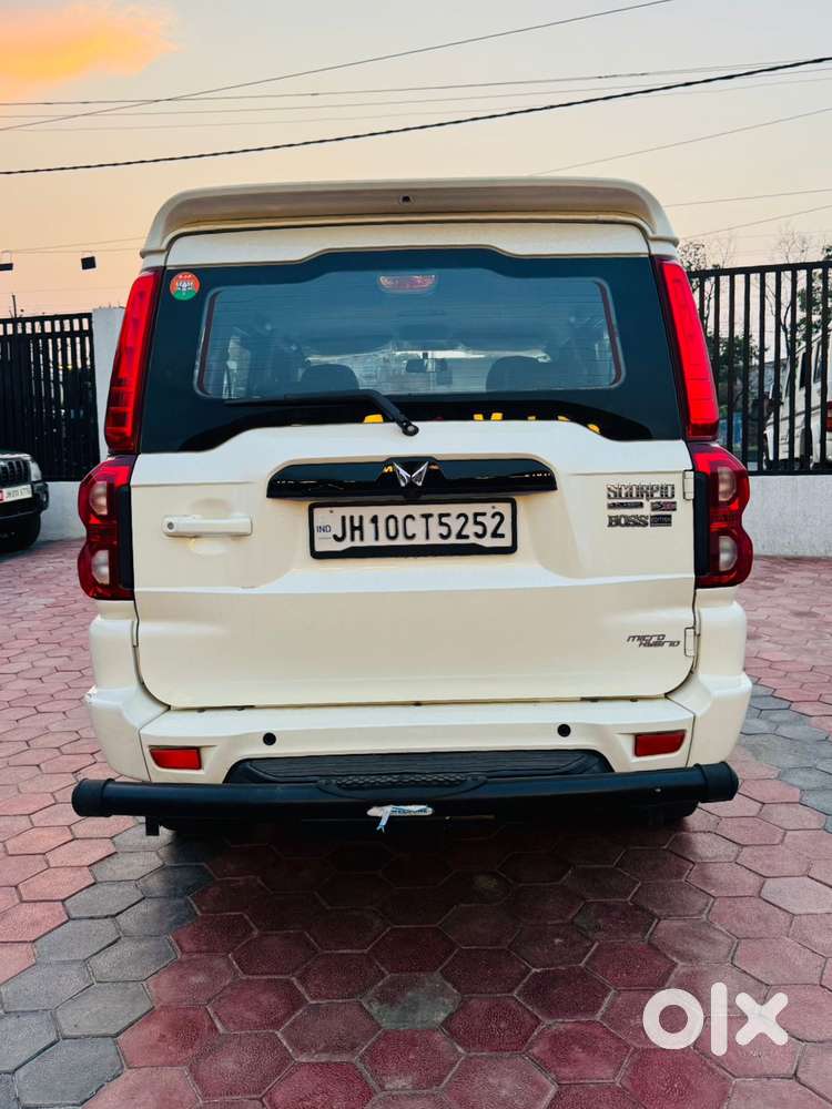 Mahindra Scorpio Classic 2.2 S 11 Mt 7 Str, 2023, Diesel