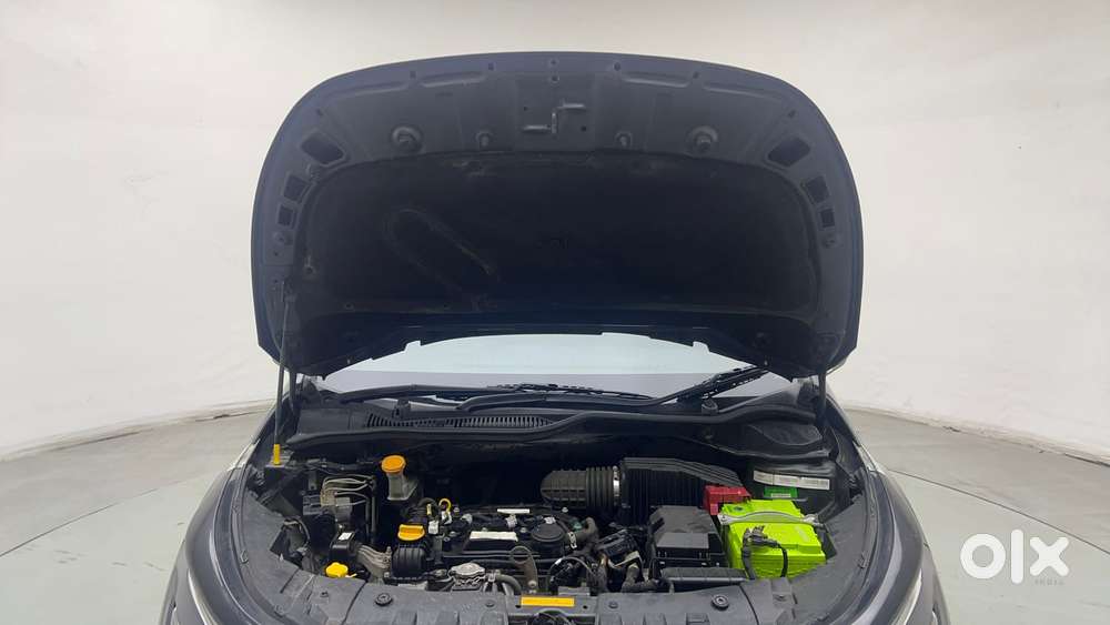 Tata Altroz Xz, 2021, Petrol