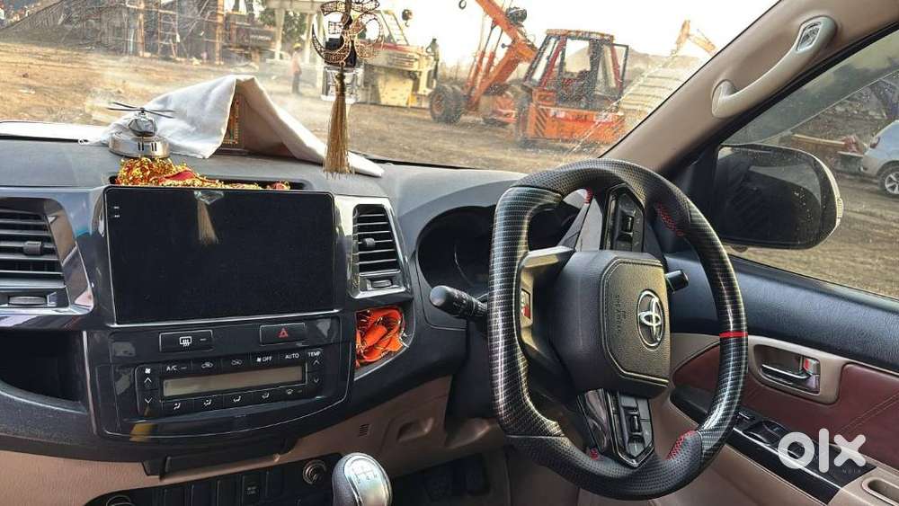 Toyota Fortuner 2011-2016 4x2 Manual, 2014, Diesel