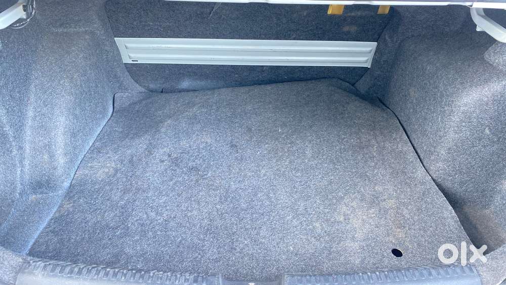 Volkswagen Vento 2010-2013 Petrol Highline At, 2014, Petrol