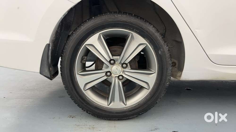 Hyundai Verna Vtvt 1.6 At Sx Option, 2018, Petrol