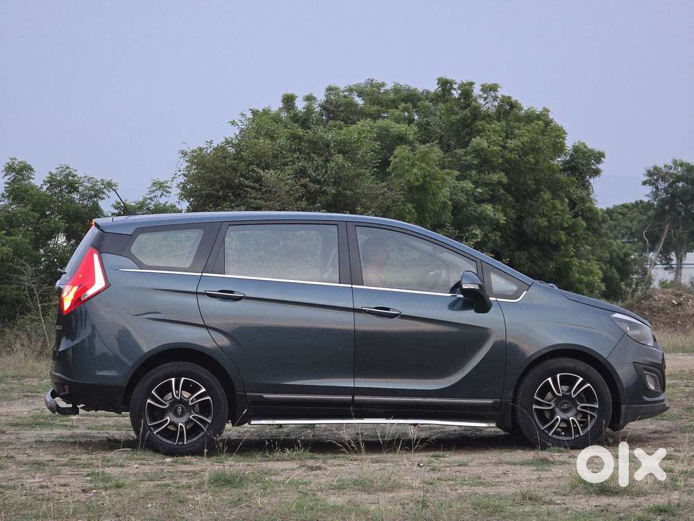 Mahindra Marazzo M6, 2020, Diesel