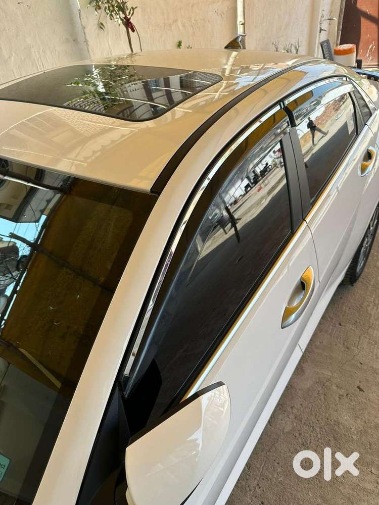 Hyundai Car Petrol 2015
