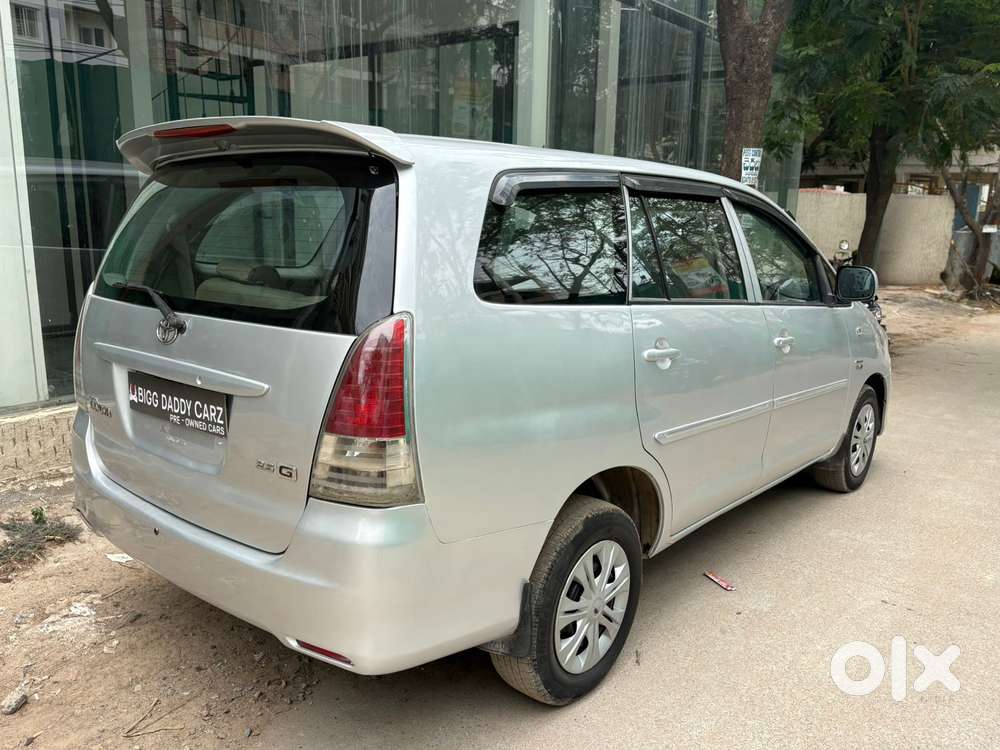 Toyota Innova 2.5 G (diesel) 7 Seater, 2011, Diesel
