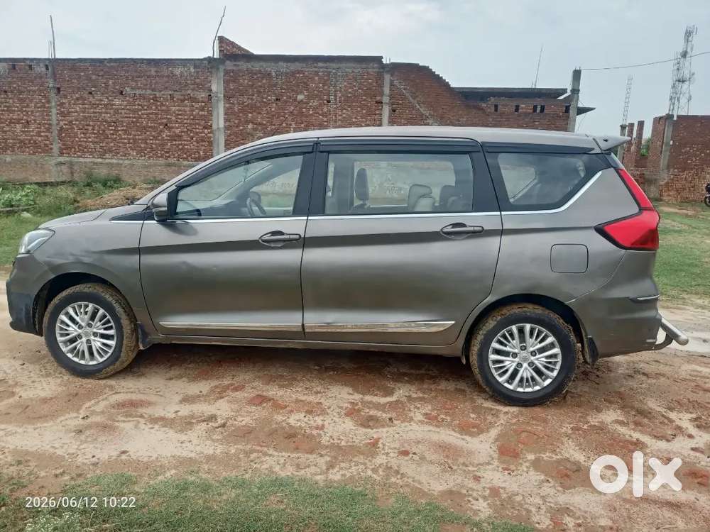 Maruti Ertiga Vxi 2022 Cng Petrol