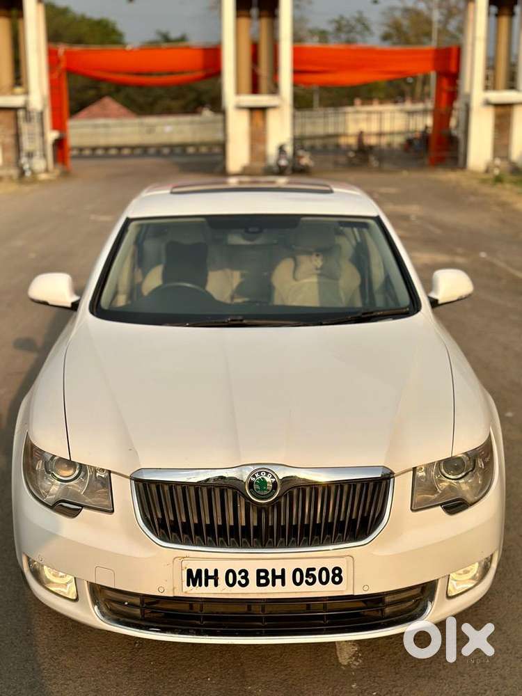 Skoda Superb 2012 Petrol Well Maintained