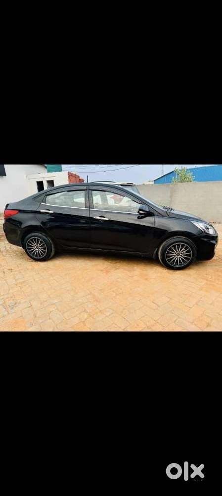 Hyundai Verna Crdi 1.6 Sx, 2014, Diesel