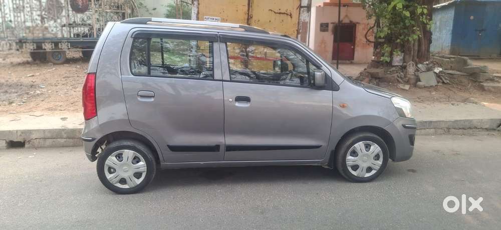 Maruti Suzuki Wagon R Vxi 1.2, 2018, Petrol
