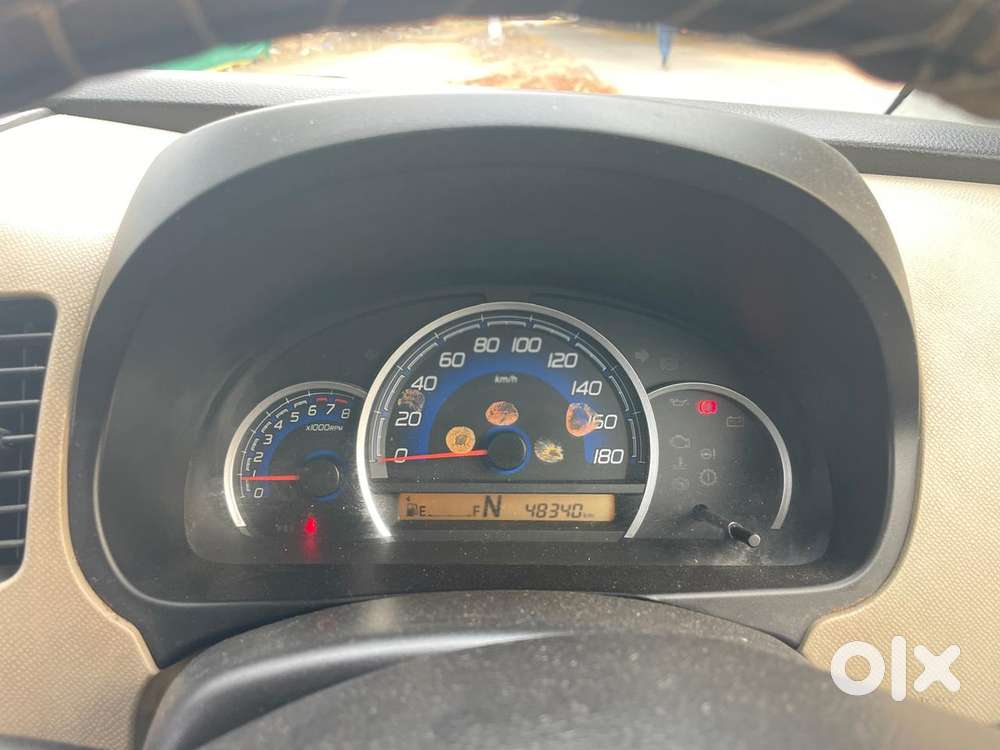 Maruti Suzuki Wagon R Vxi Amt1.2, 2017, Petrol