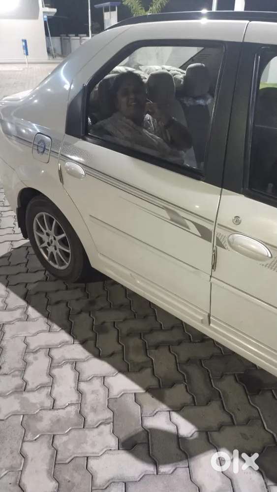 Mahindra Verito 2013 Diesel Well Maintained