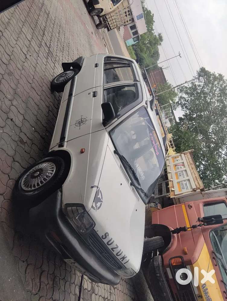Maruti Suzuki 800 2000