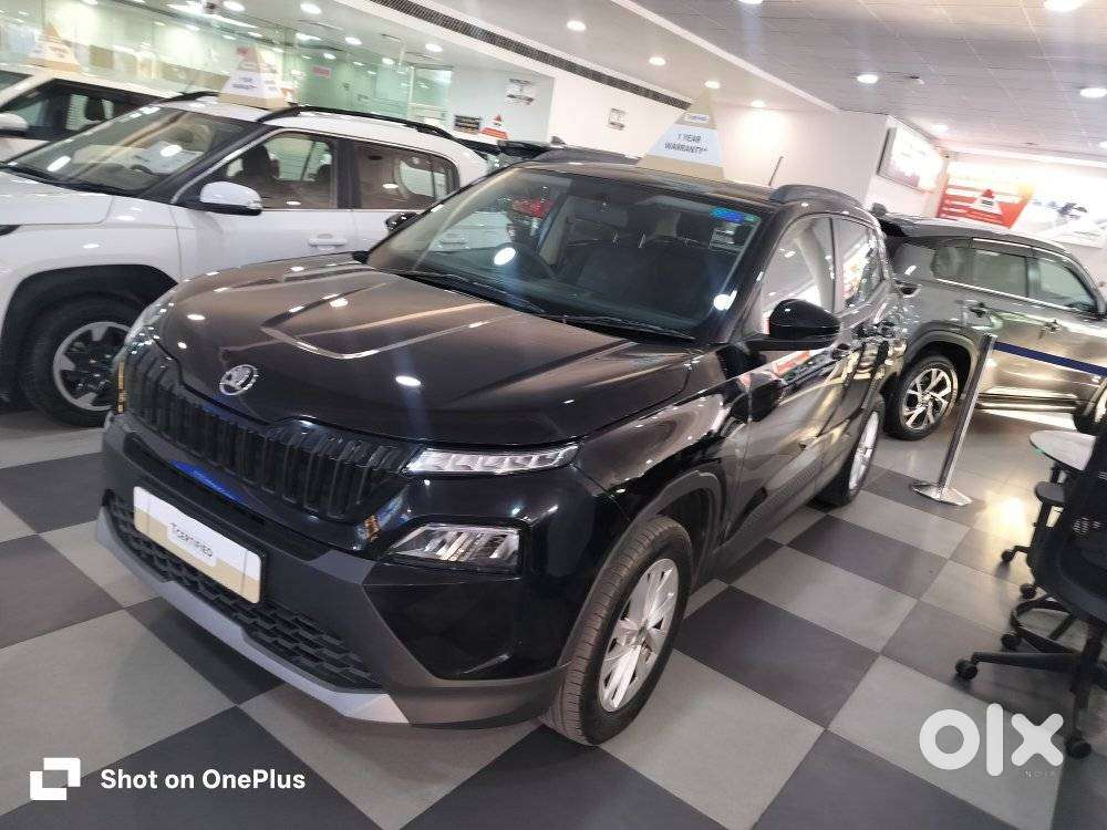 Skoda Kylaq Signature At, 2025, Petrol