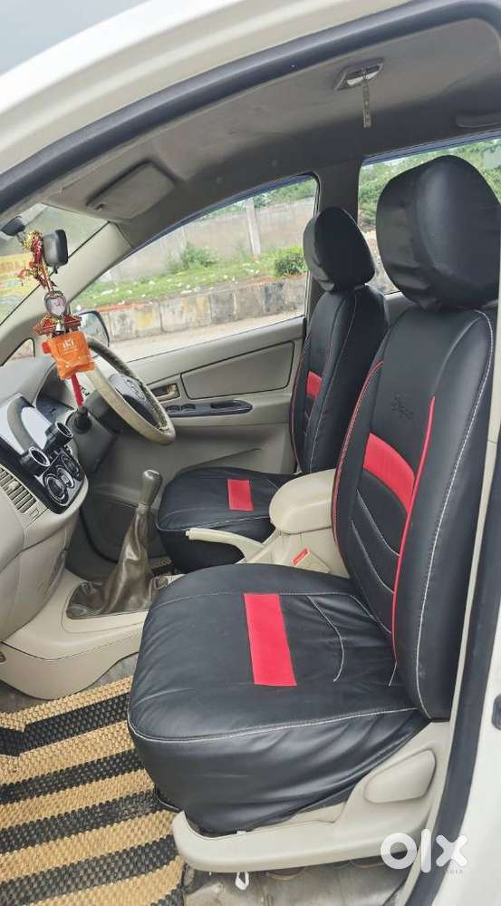 Toyota Innova 2.5 G (diesel) 8 Seater, 2012, Diesel