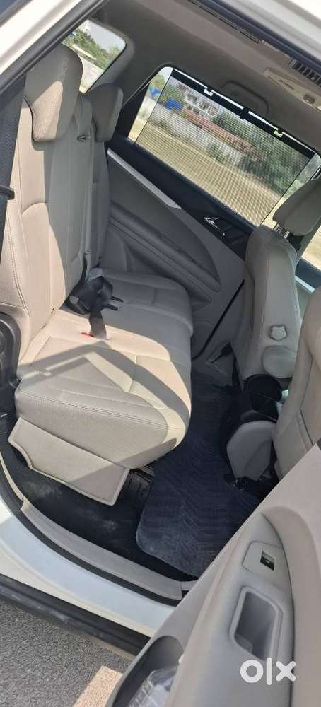 Mahindra Marazzo M8 8str, 2020, Diesel