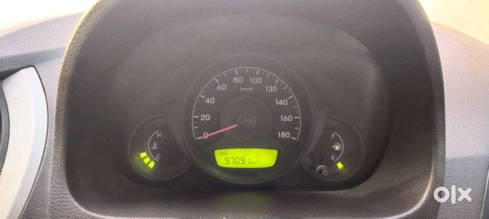 Hyundai Eon Era Plus Option, 2017, Petrol