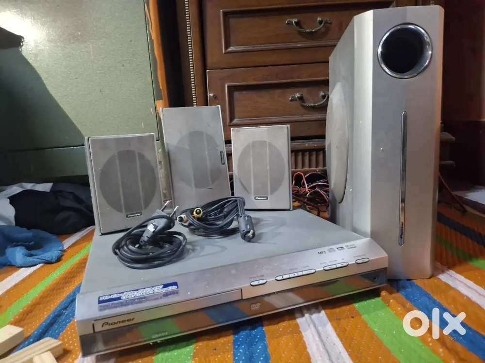 DVD, Hometheatres & Speakers