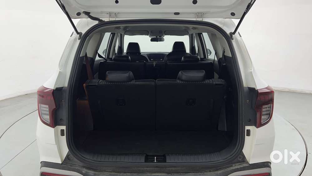 Kia Carens 1.4 Prestige 7 Str, 2023, Petrol