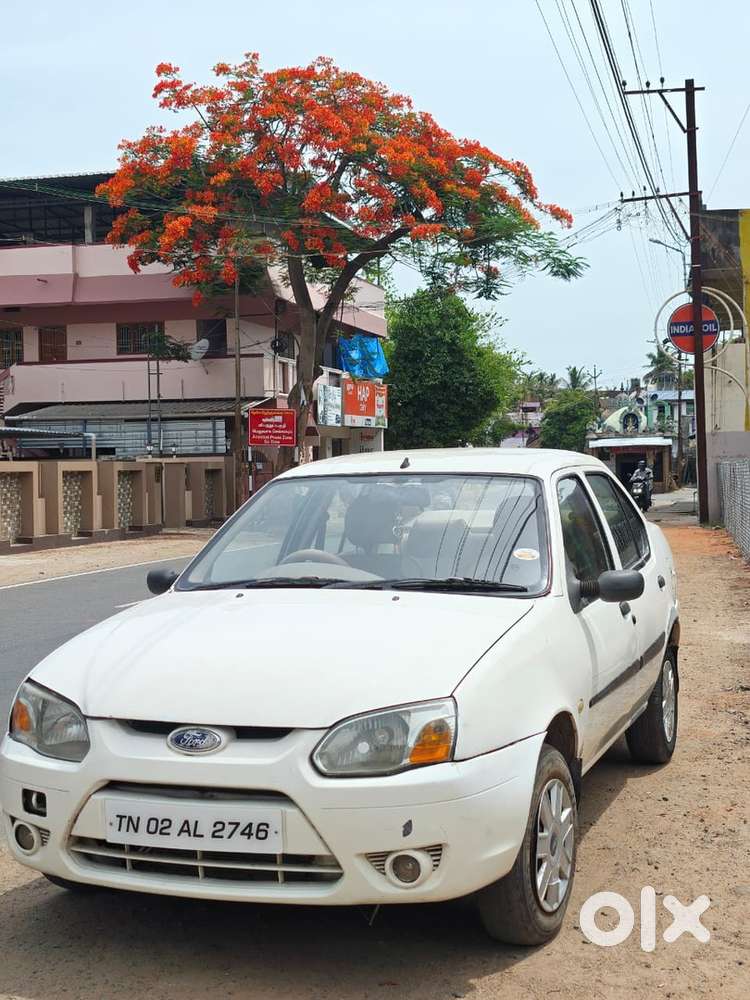Ford Ikon Petrol 2010 Model