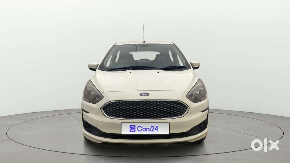 Ford Figo 2012-2015 Petrol Titanium, 2020, Petrol