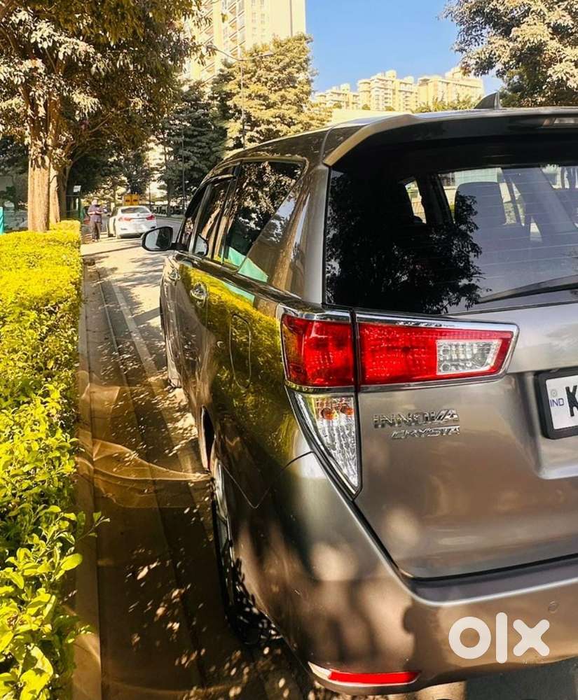 Toyota Innova Crysta Zx 2.4 Diesel 7 Seater, 2016, Diesel