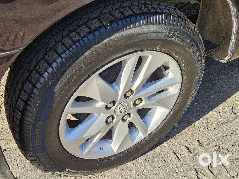 Toyota Innova Crysta [2020-ongoing] 2.4 Gx 7 Str, 2020, Diesel