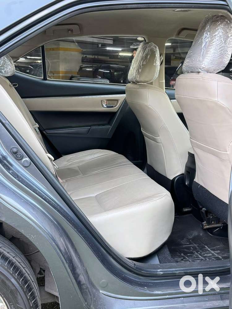 Toyota Corolla Altis Vl, 2015, Petrol