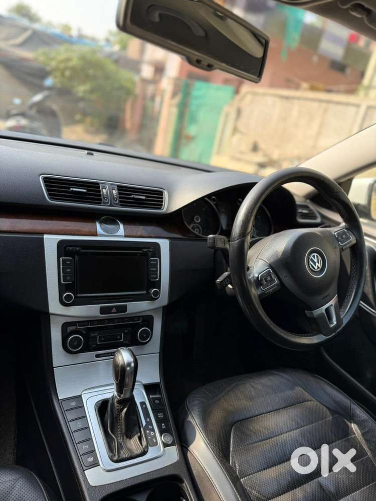 Volkswagen Passat 2011 Diesel 192000 Km Driven