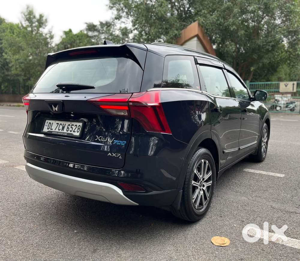 Mahindra Xuv700 Ax7l 6 Str At, 2024, Petrol
