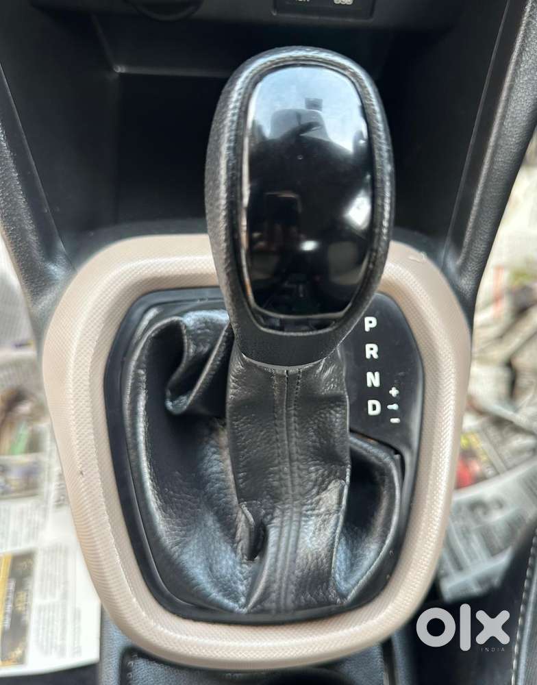 Hyundai Grand I10 Asta Automatic 1.2 Kappa Vtvt, 2016, Petrol