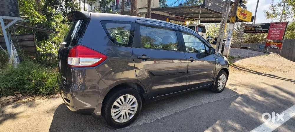 Maruti Suzuki Ertiga Vdi Shvs, 2013, Diesel