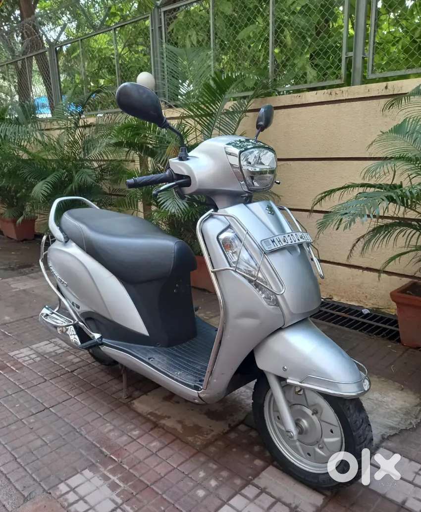 suzuki 125 road bike