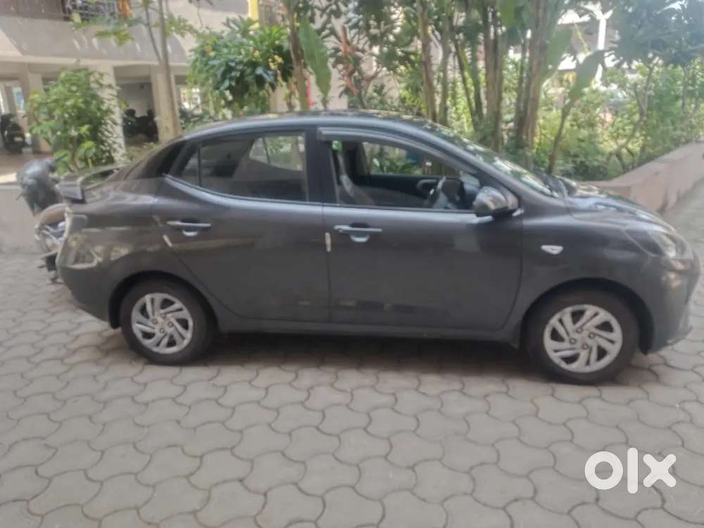 Hyundai Aura 2022 सीएनजी और अन्य 95000 Km Driven