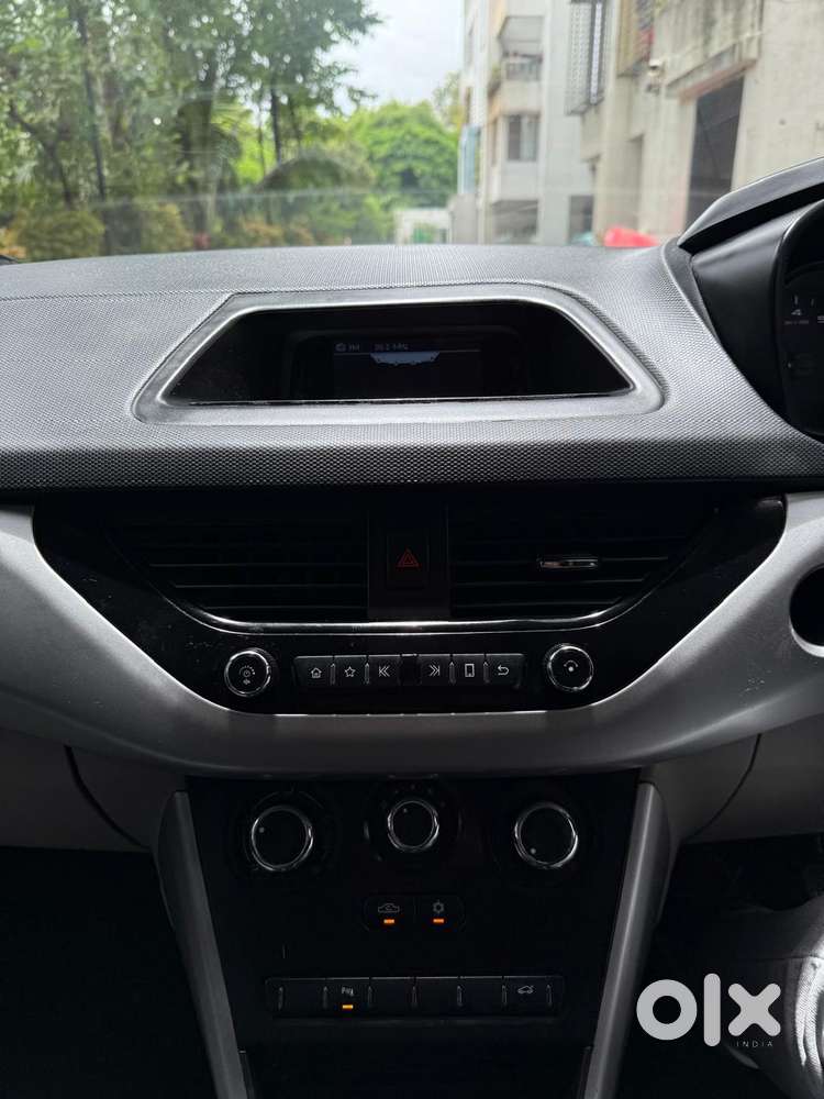 Tata Nexon 1.5 Revotorq Xm (s), 2018, Diesel