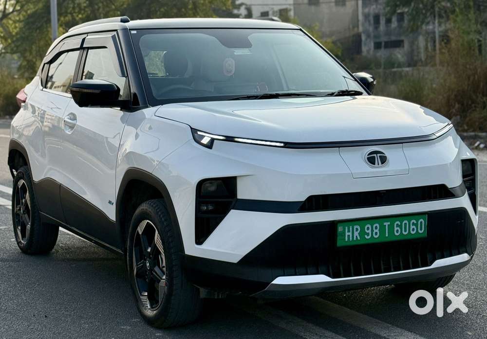 Tata Punch Ev Empowered Plus Lr, 2024, Electric