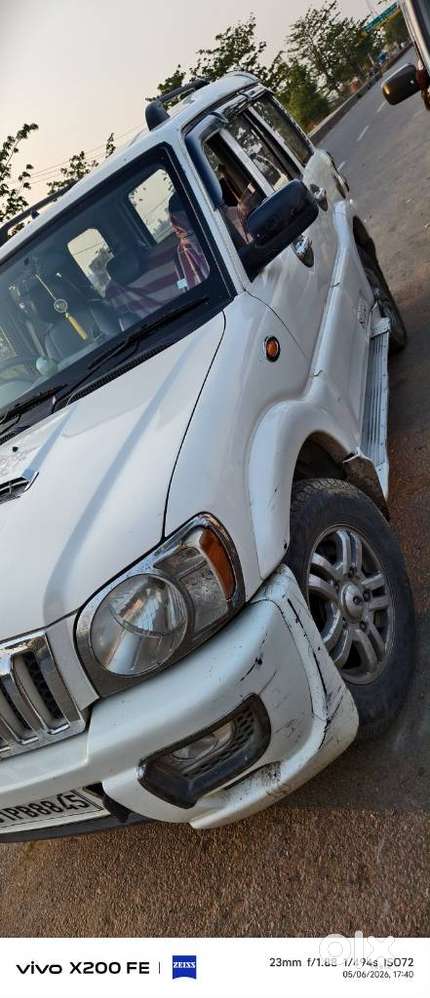 Mahindra Scorpio 2009-2014 Vlx 2wd Abs At Bsiii, 2014, Diesel