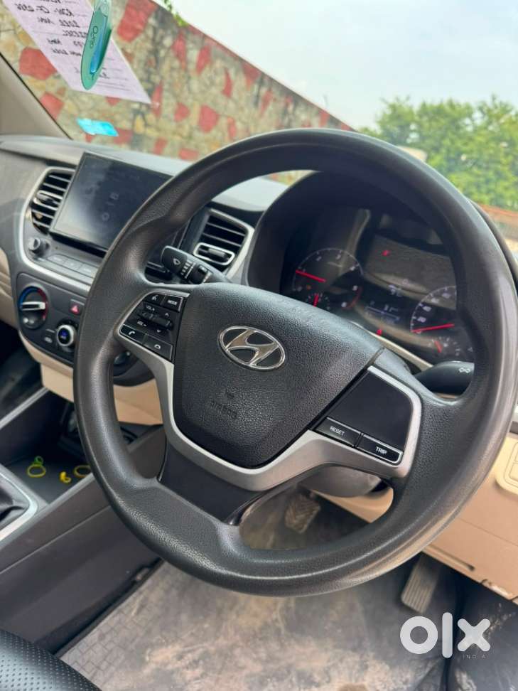 Hyundai Verna, 2022, Diesel