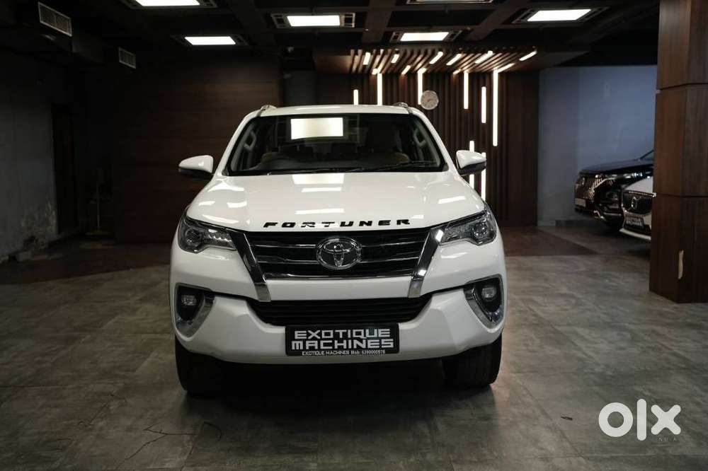 Toyota Fortuner 4x2 Manual, 2017, Diesel