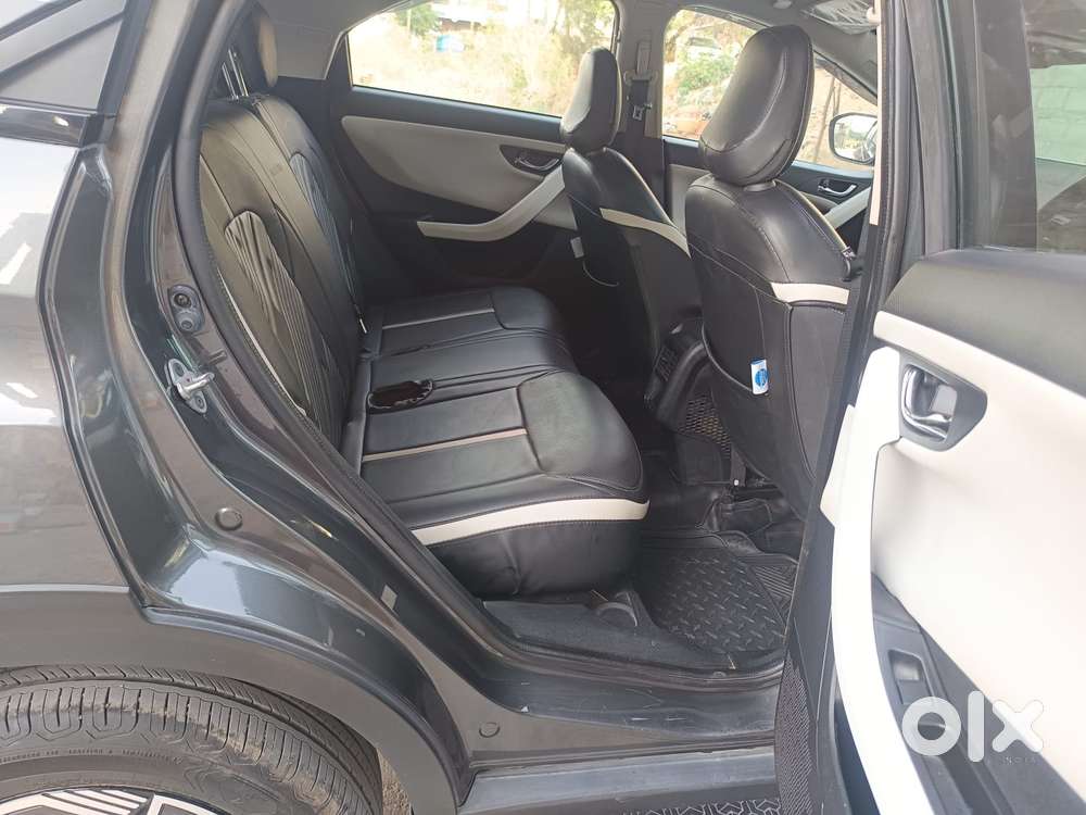 Tata Nexon Creative Plus S 1.2 Revotron Petrol 6 Mt, 2024, Petrol