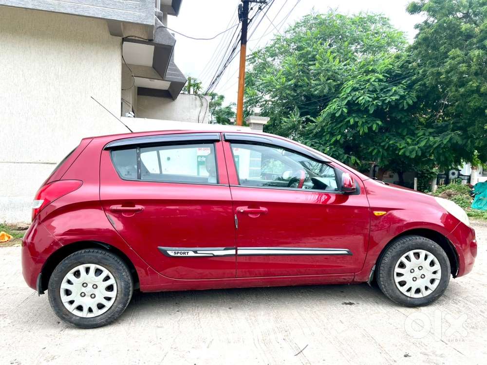Hyundai I20 2010 Petrol Well Maintained