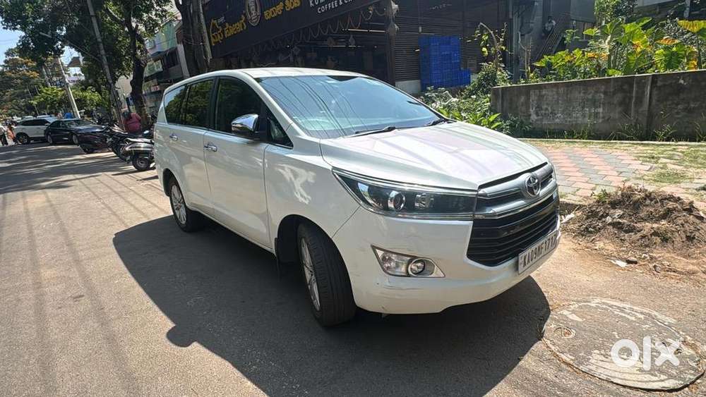 Toyota Innova Crysta 2020 Diesel 148000 Km Driven