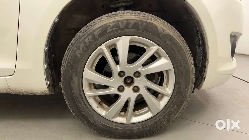Maruti Suzuki Swift 1.3 Zxi, 2012, Petrol