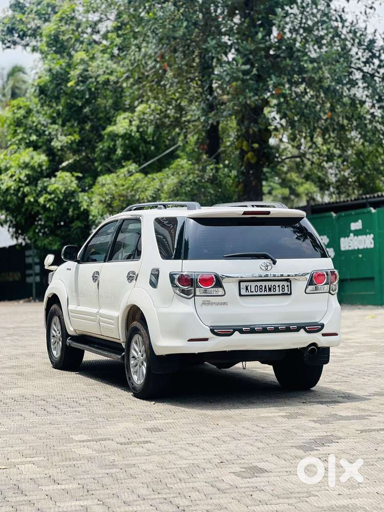 Toyota Fortuner 3.0 4x4 Manual, 2011, Diesel