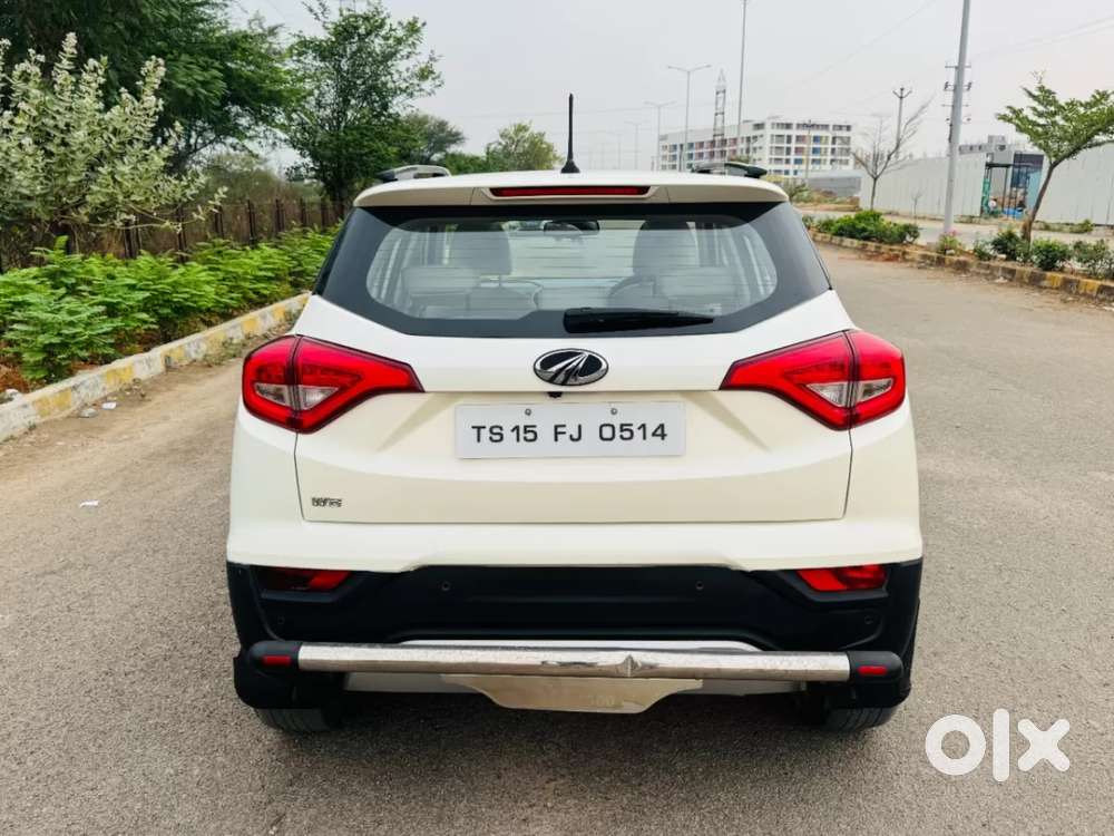Mahindra Xuv300 W8 (o) 1.5 Diesel Amt, 2021, Diesel