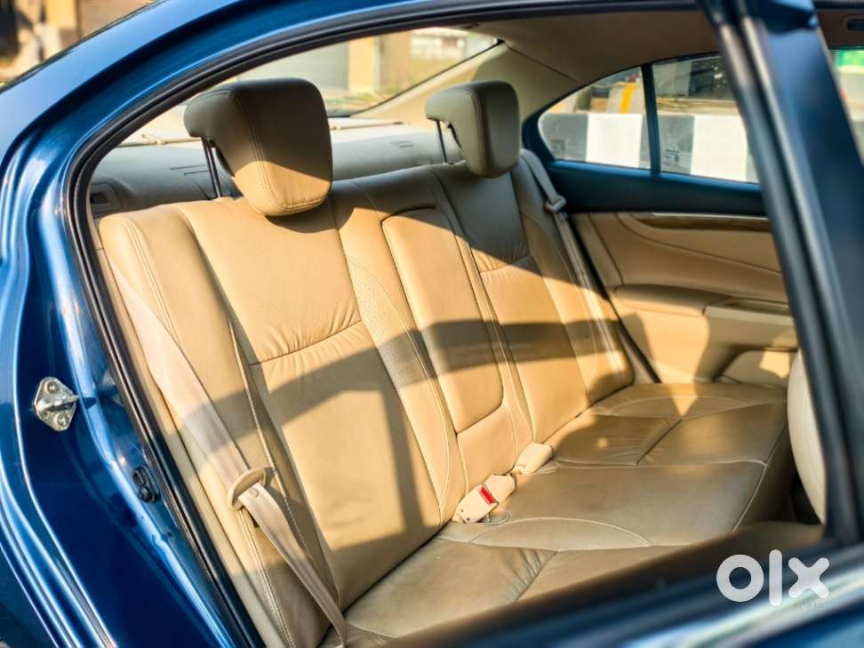 Maruti Suzuki Ciaz Smart Hybrid Alpha , 2017, Petrol