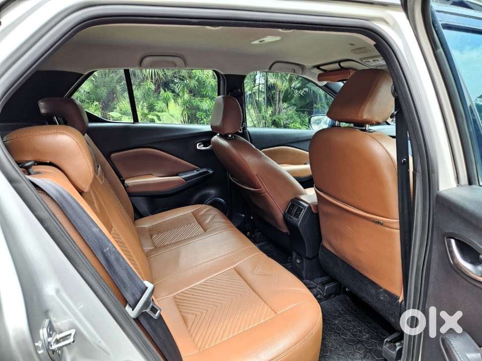 Nissan Kicks 1.3 Xv Premium Cvt Petrol, 2023, Petrol