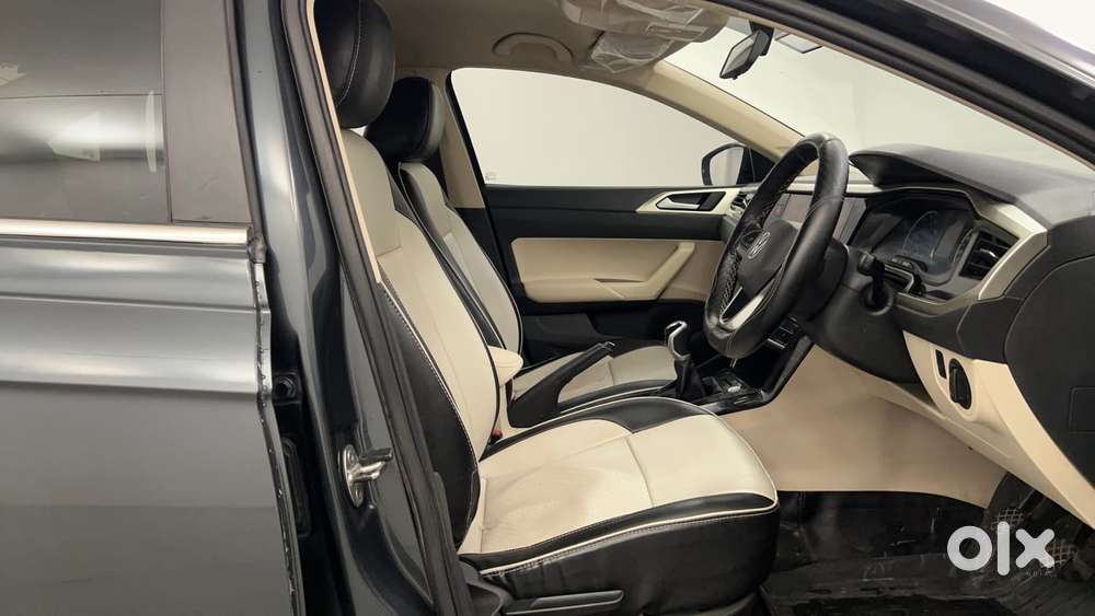 Volkswagen Virtus Highline Plus 1.0 Tsi At, 2022, Petrol