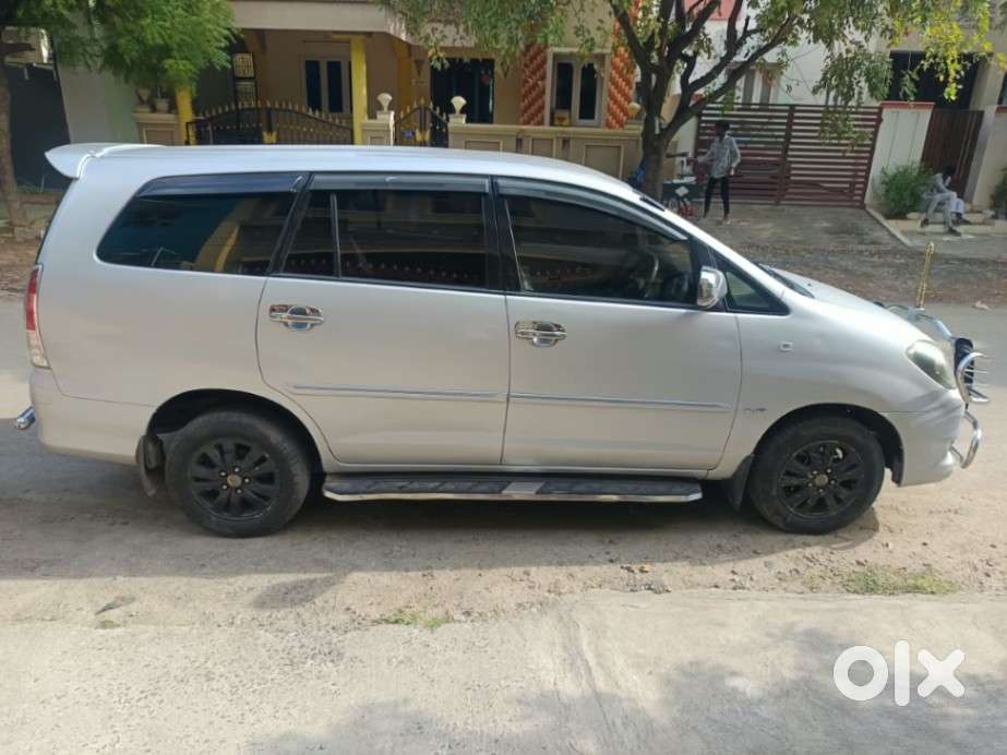 Toyota Innova 2.5 V 7 Str, 2009, Diesel