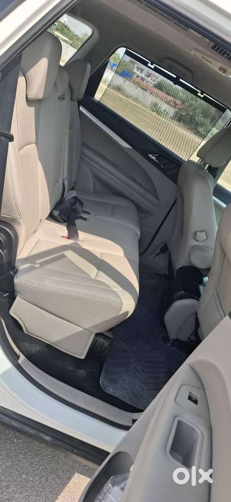 Mahindra Marazzo M8 8str, 2020, Diesel