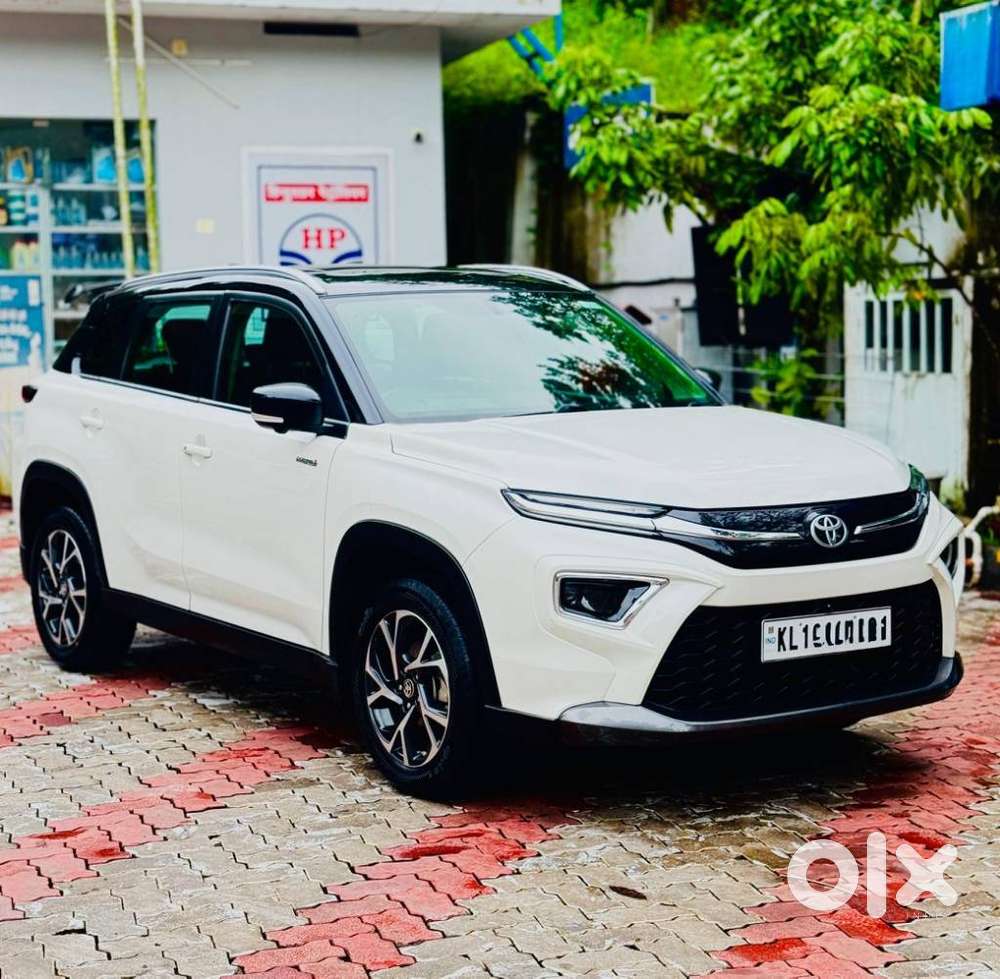 Toyota Urban Cruiser Hyryder 1.5 V Hybrid, 2022, Petrol