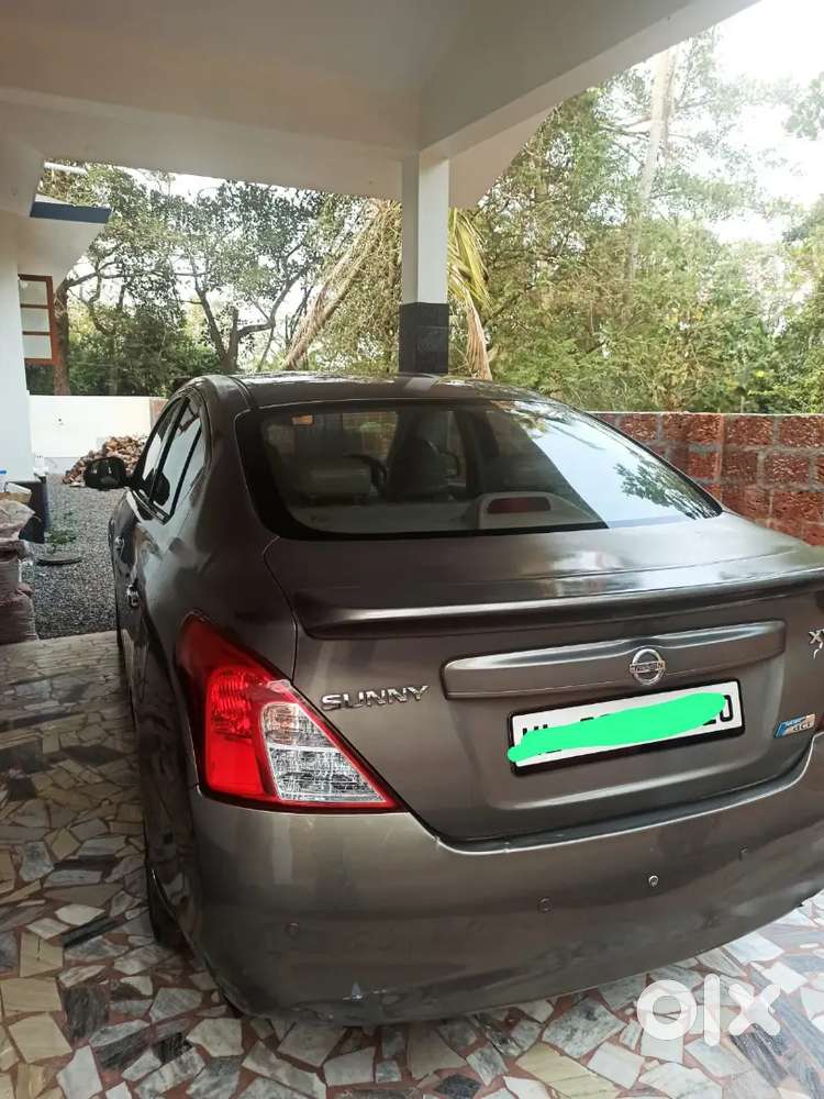 Nissan Sunny 2012 Diesel Model